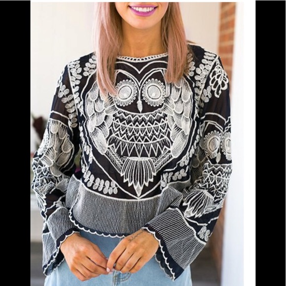 Tops - Round neck Long Sleeve Owl Embroidered Blouse